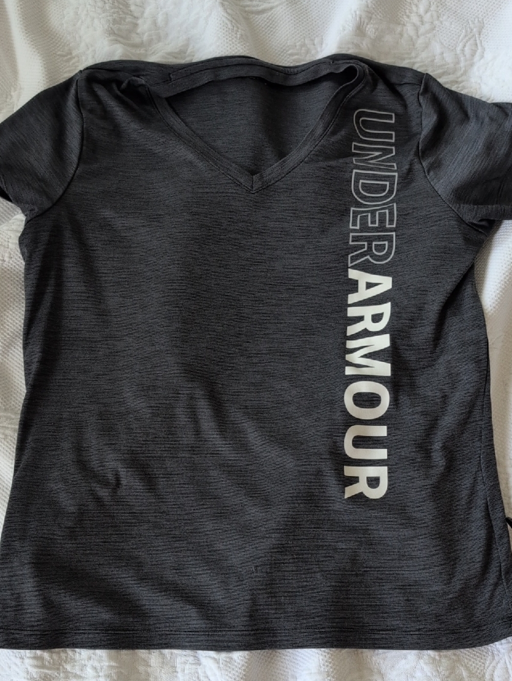 Under Armour Womens Charcoal V-Neck Tee with Vertical Logo